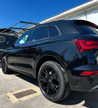 Děkujeme za důvěru, rádi vám děláme radost🤝🫡 #audi #audiq5 #audiq5sline #alukola #aludisky #elektrony #praha #extrakola